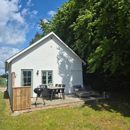 Mysigt Hus I Liten By Naera Havet Ystad Dış mekan fotoğraf